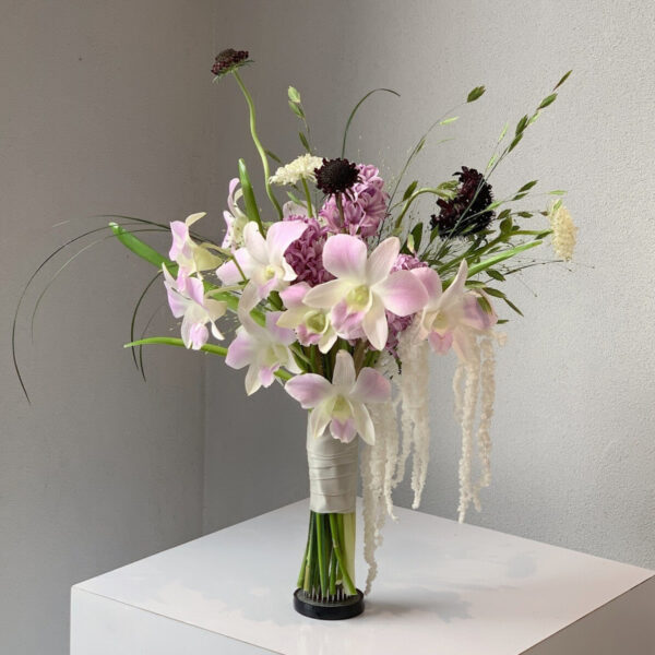 007 - Bó hoa cưới Lan Hồ Điệp, Dạ Lan Hương và Scabiosa