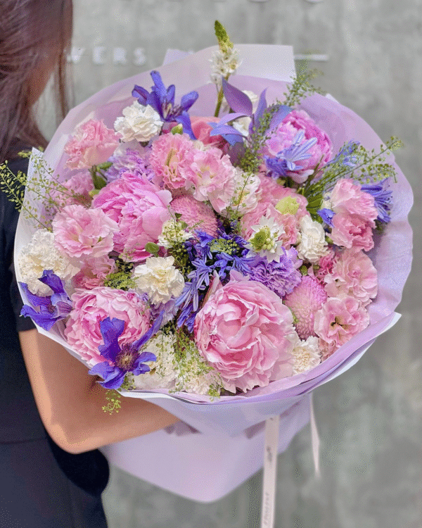 B014 - Bó hoa Mẫu đơn & cẩm chướng hồng