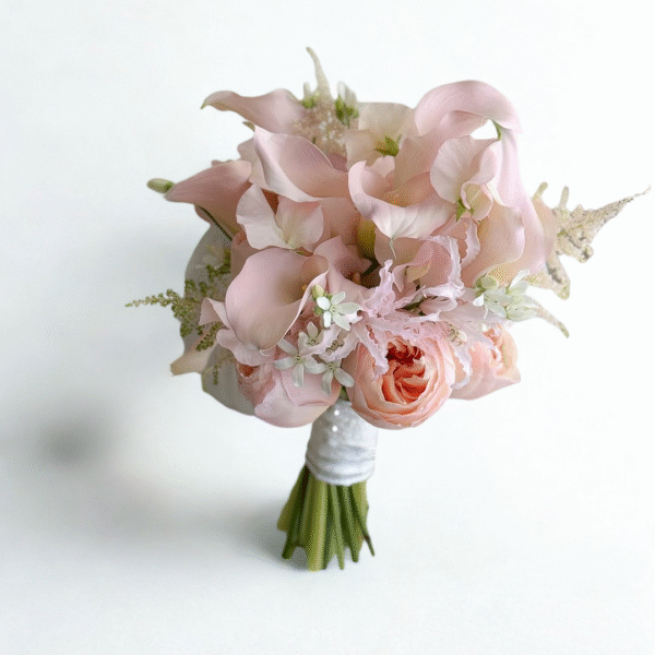 055 - Bó hoa cưới Calla Lilly & Hoa hồng tone hồng pastel