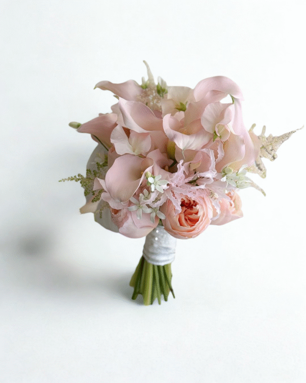 055 - Bó hoa cưới Calla Lilly & Hoa hồng tone hồng pastel