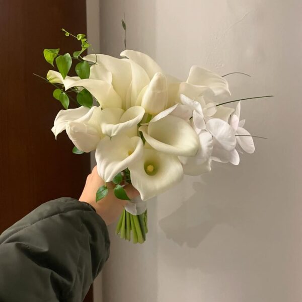 047 - Bó hoa cưới Calla Lilly & Lan hồ điệp